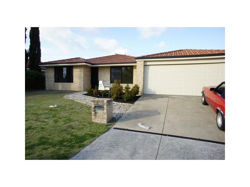 12 Chipperton Road, Bertram WA 6167