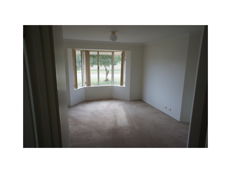 15 Arabella Meander, Warnbro WA 6169