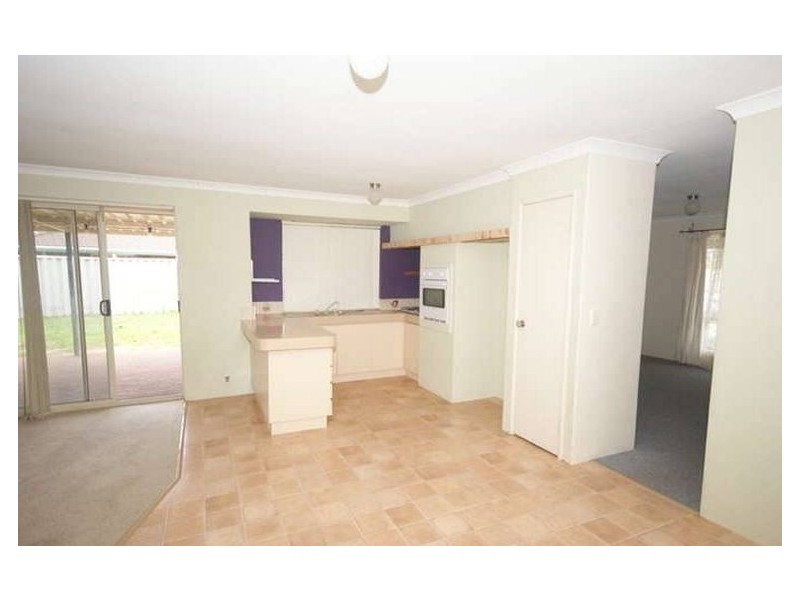 52 Coronata Drive, Warnbro WA 6169