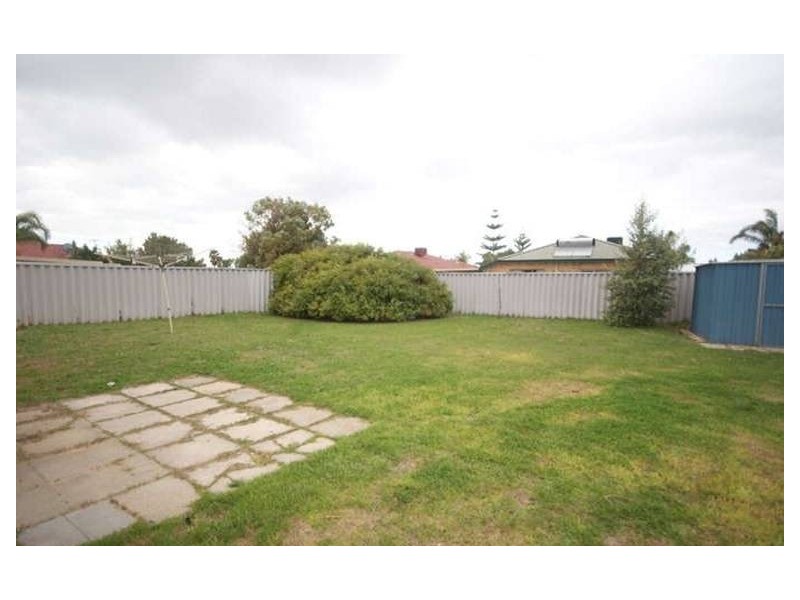 52 Coronata Drive, Warnbro WA 6169