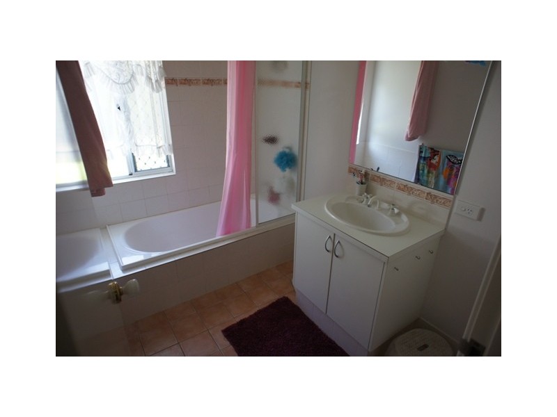 20 Jean Pierre Drive, Port Kennedy WA 6172