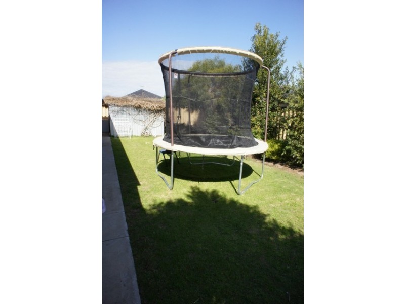 20 Jean Pierre Drive, Port Kennedy WA 6172