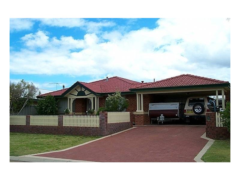 5 Cadiz Place, Warnbro WA 6169