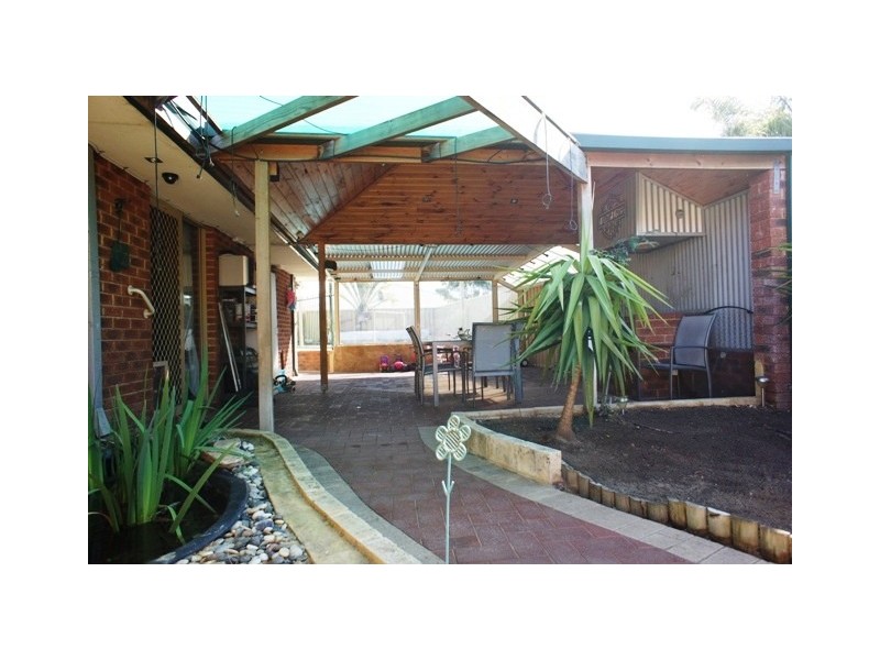 5 Cadiz Place, Warnbro WA 6169
