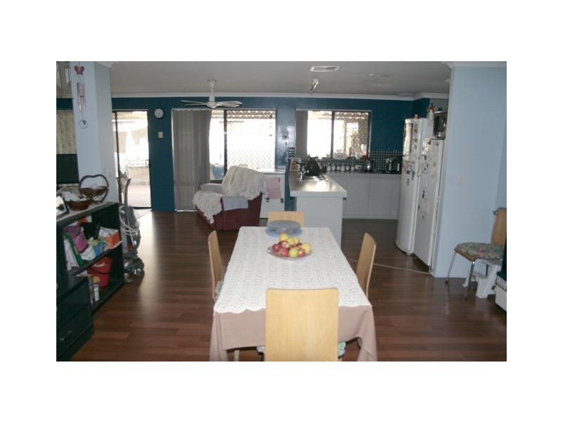 37 Mornington Boulevard, Waikiki WA 6169