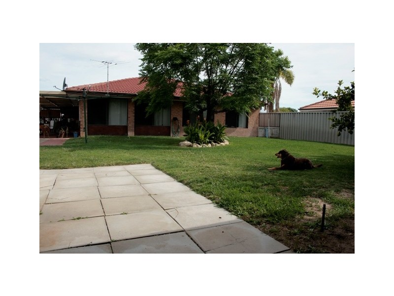 37 Mornington Boulevard, Waikiki WA 6169