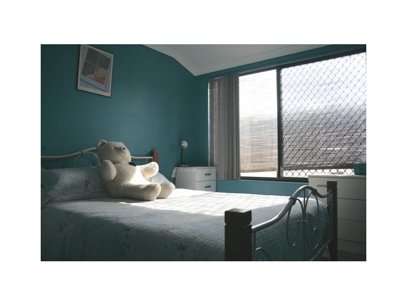 37 Mornington Boulevard, Waikiki WA 6169