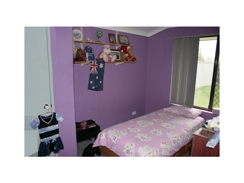 37 Mornington Boulevard, Waikiki WA 6169