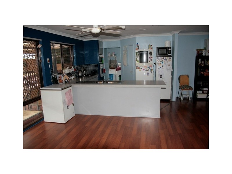 37 Mornington Boulevard, Waikiki WA 6169