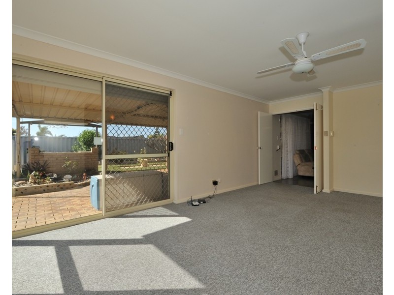 10 Cowrie Court, Waikiki WA 6169