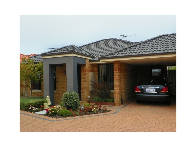 5/4 Bristol Street, Warnbro WA 6169