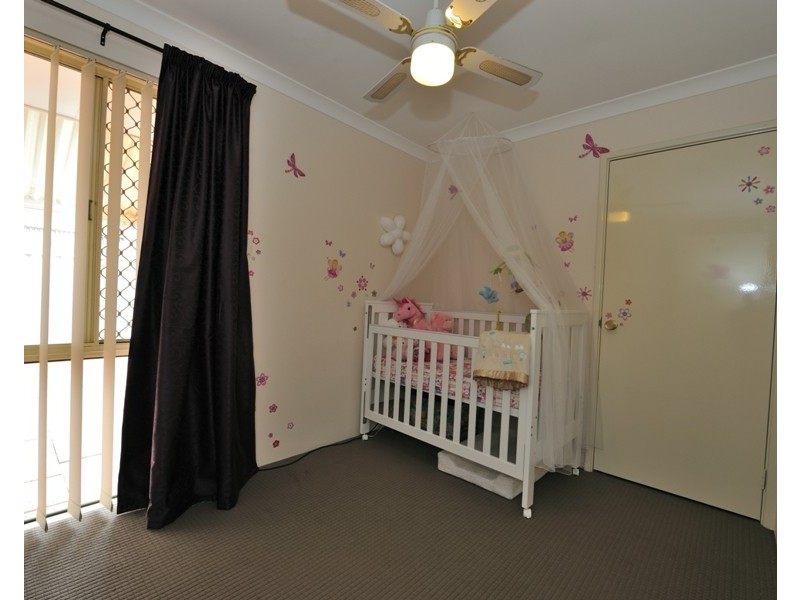 13 Jean Pierre Drive, Warnbro WA 6169