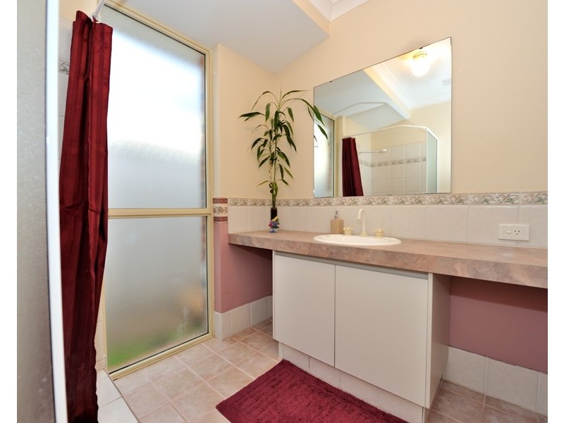 7 Amber Court, Warnbro WA 6169