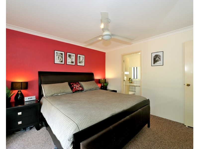 11 Casilda Place, Cooloongup WA 6168