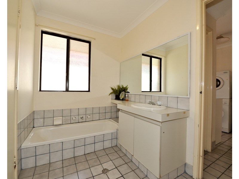 11 Casilda Place, Cooloongup WA 6168