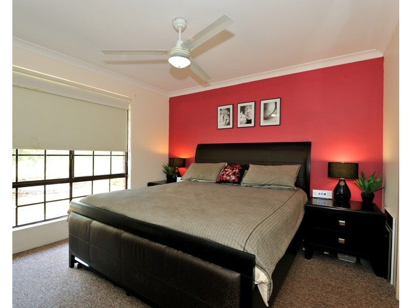 11 Casilda Place, Cooloongup WA 6168
