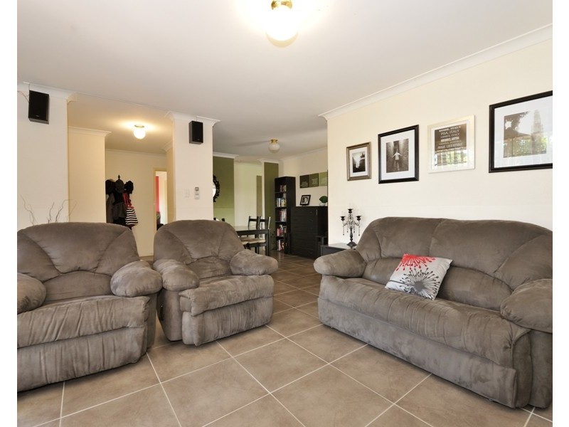 11 Casilda Place, Cooloongup WA 6168