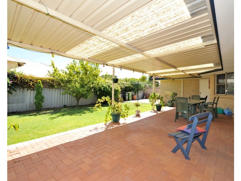18 Summons Way, Warnbro WA 6169