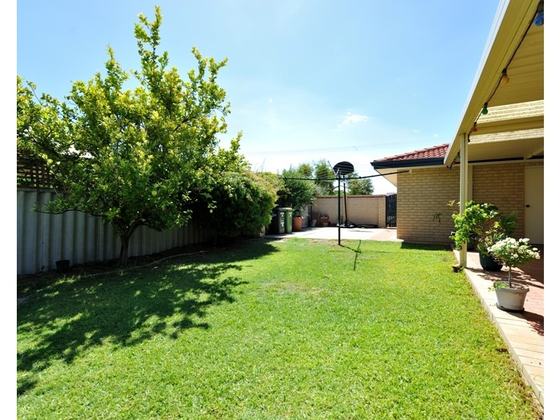 18 Summons Way, Warnbro WA 6169