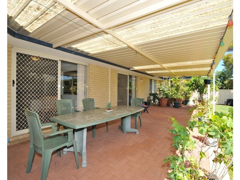 18 Summons Way, Warnbro WA 6169