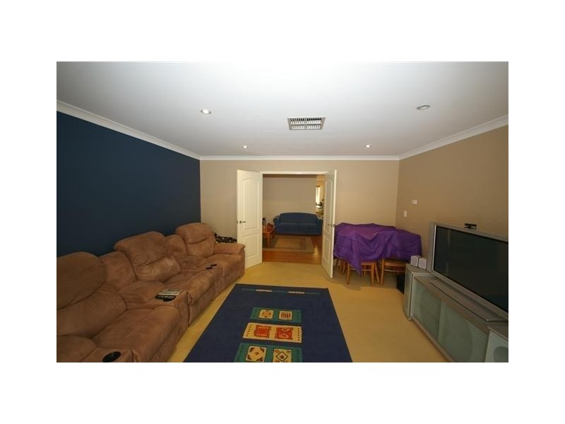 7 Caprice Pass, Rockingham WA 6168