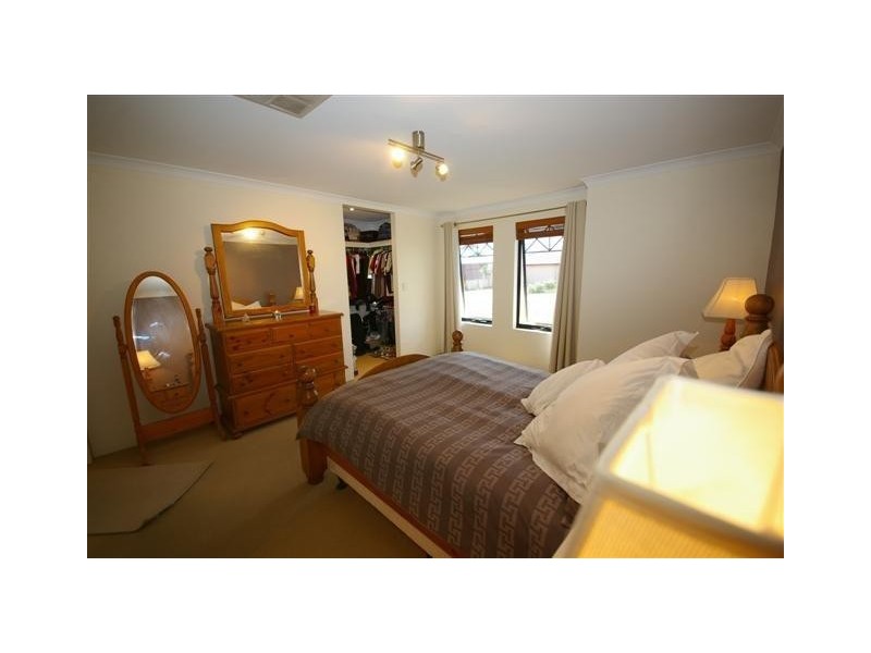 7 Caprice Pass, Rockingham WA 6168