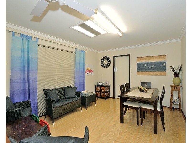 12 Millgrove Ave, Cooloongup WA 6168