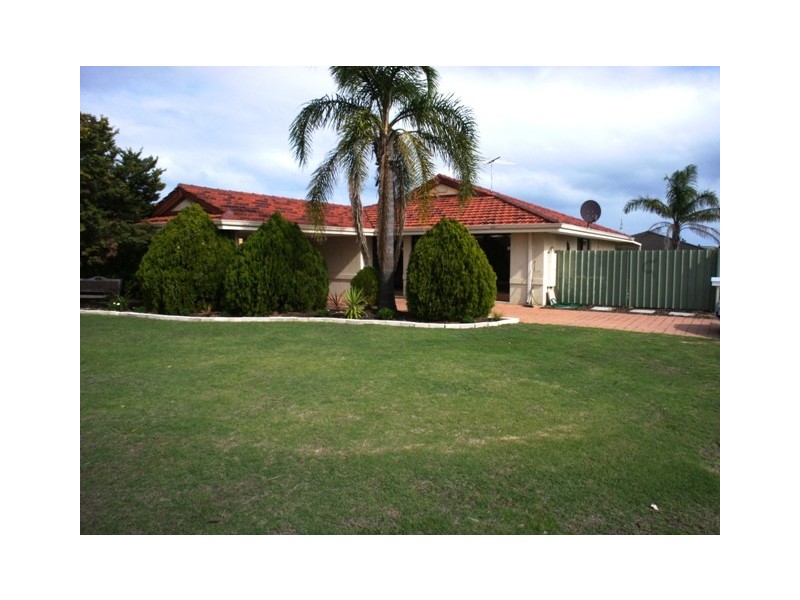 23 Minilya Loop, Warnbro WA 6169