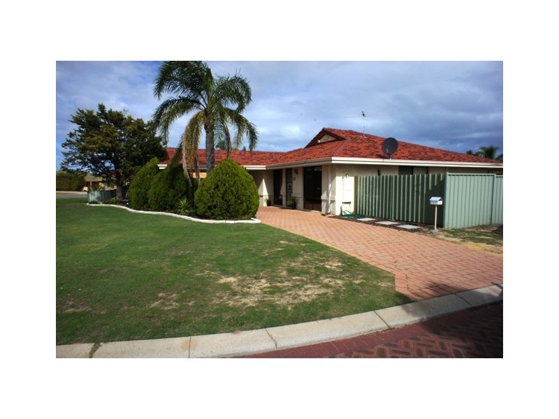 23 Minilya Loop, Warnbro WA 6169
