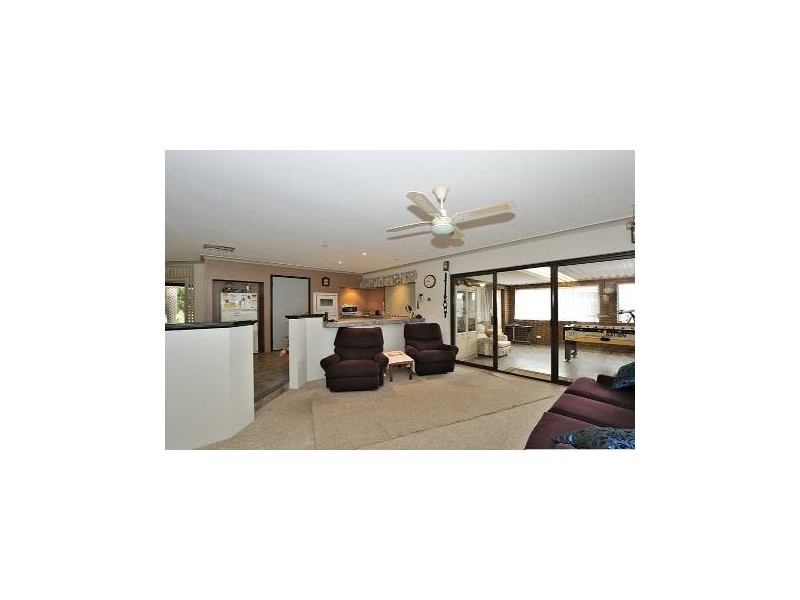 30 Pingrup Court, Waikiki WA 6169