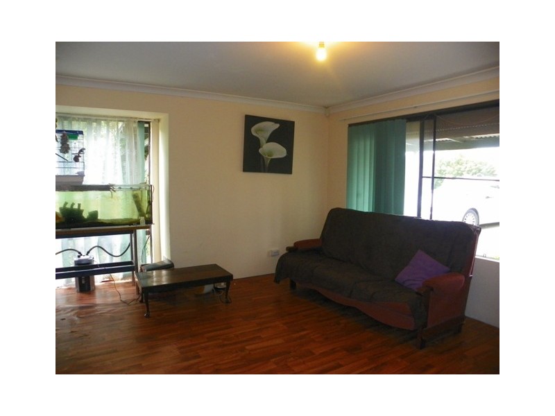 4 Conellan Terrace, Parmelia WA 6167