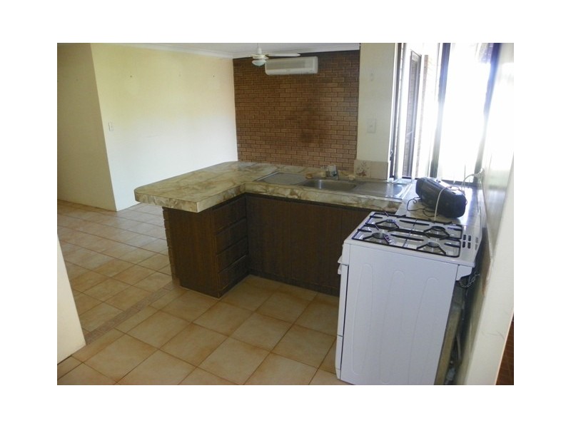 44 Goongarrie Drive, Waikiki WA 6169