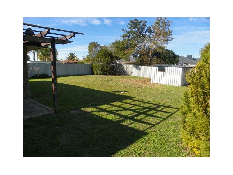 44 Goongarrie Drive, Waikiki WA 6169