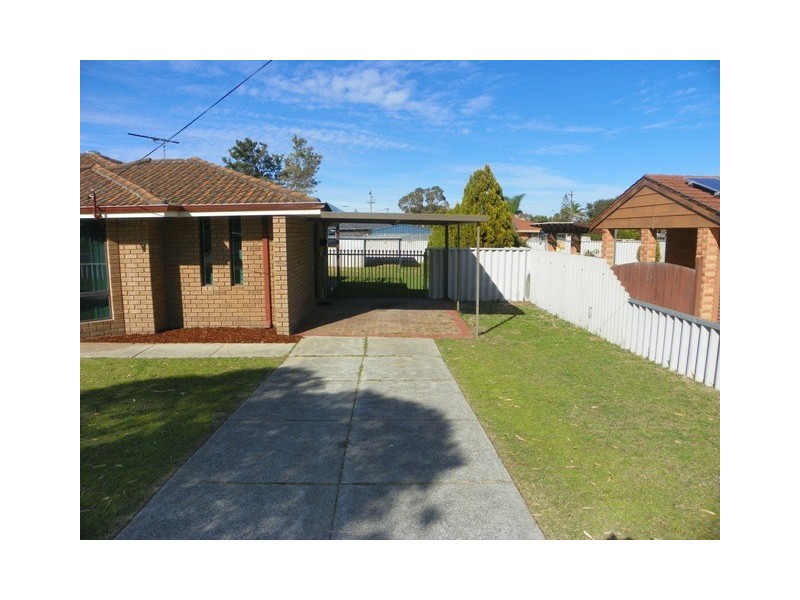 44 Goongarrie Drive, Waikiki WA 6169
