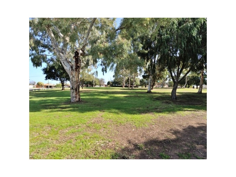22 Bideford Street, Warnbro WA 6169
