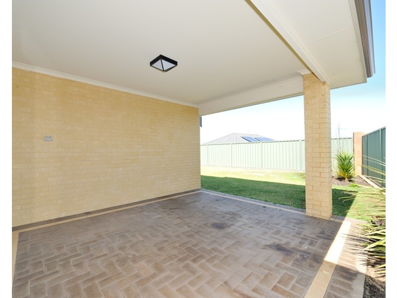 2 Mountain Cove, Baldivis WA 6171