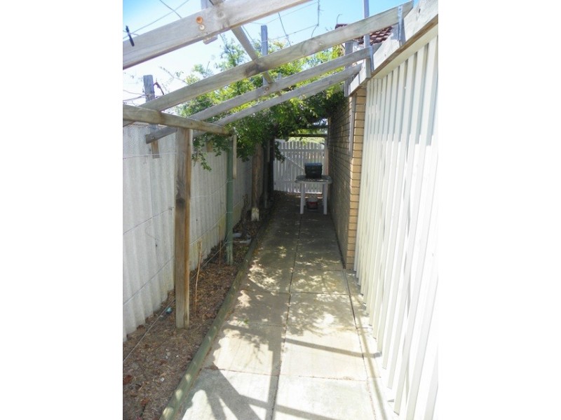 138 Simpson Avenue, Rockingham WA 6168