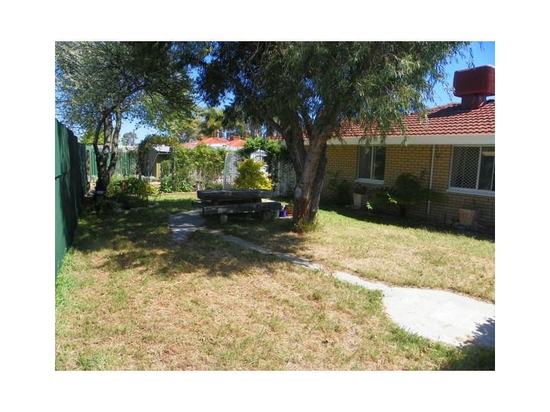 138 Simpson Avenue, Rockingham WA 6168