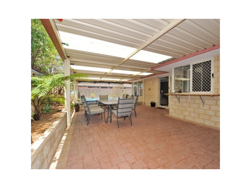 5 Shoalhaven Place, Waikiki WA 6169