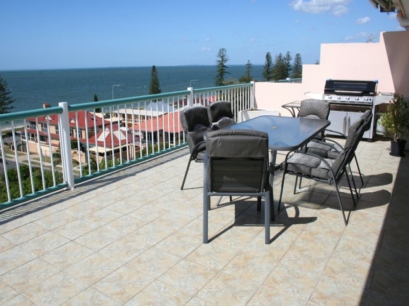 10/4 Eveline Street, Margate QLD 4019