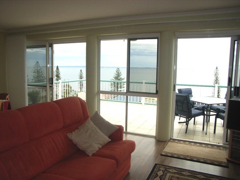 10/4 Eveline Street, Margate QLD 4019