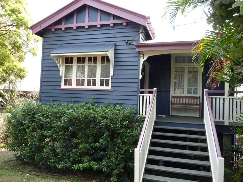 12 Richmond Road, Morningside QLD 4170