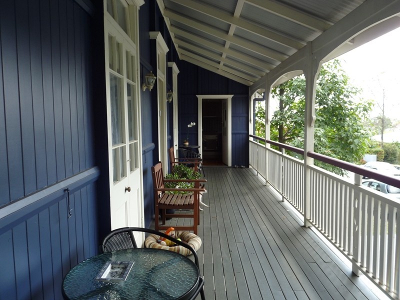 12 Richmond Road, Morningside QLD 4170