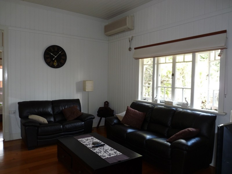 12 Richmond Road, Morningside QLD 4170