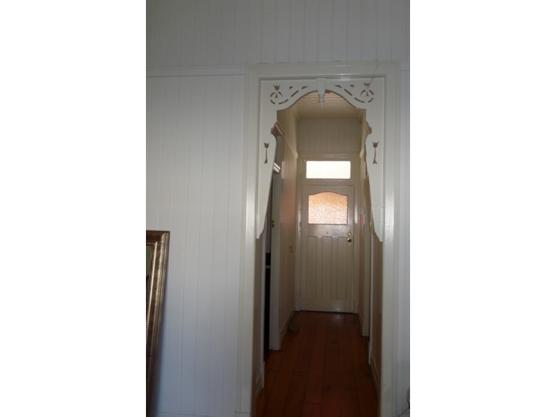 12 Richmond Road, Morningside QLD 4170