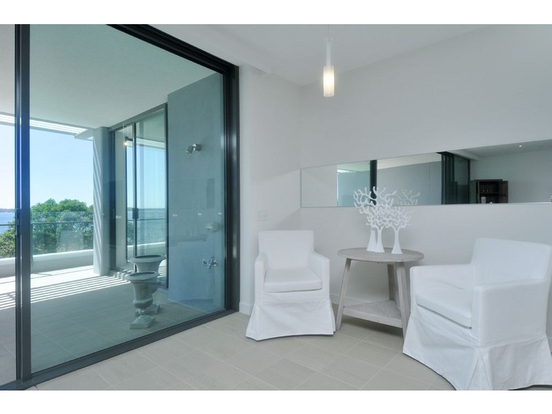 7205/324 Bayview Street, Hollywell QLD 4216