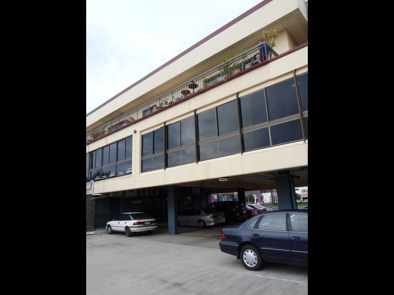 Suite 17/21 Nicklin Way, Minyama QLD 4575