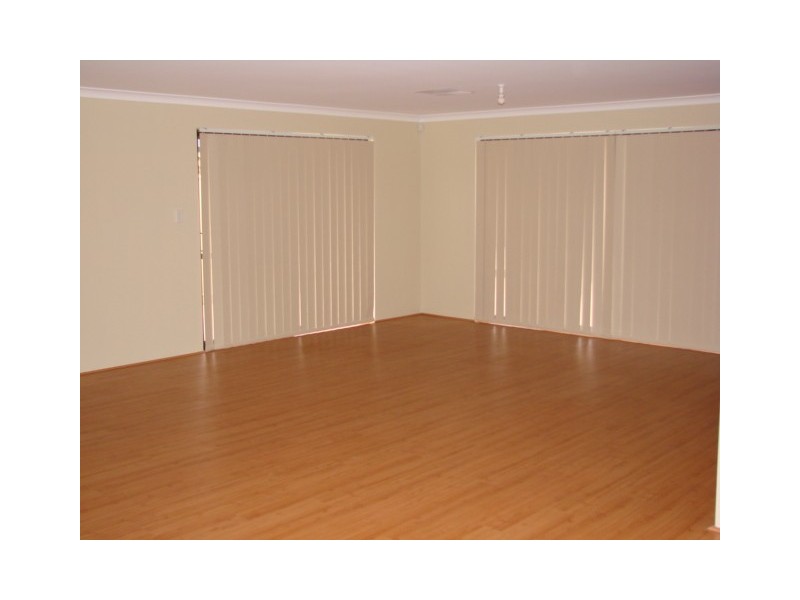 10 Myalla Pass, Mandurah WA 6210