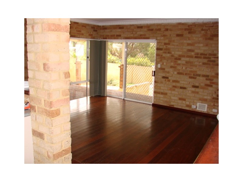 14 Yaringa Street, Golden Bay WA 6174