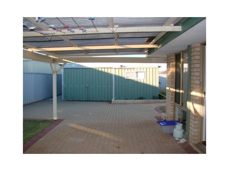 79 Endeavour Drive, Port Kennedy WA 6172